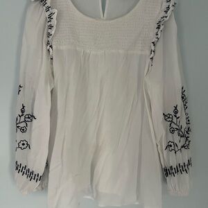 FLORAL WHITE BLOUSE WITH NAVY BLUE FLORAL EMBROIDERY ON SLEEVES